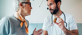 Cursos y diplomados virtuales gratis Cuidado y Seguridad Farmacológica en el Adulto Mayor
