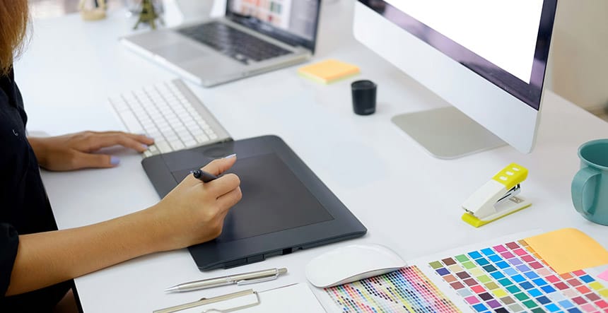 Cuánto cobra un diseñador gráfico freelance