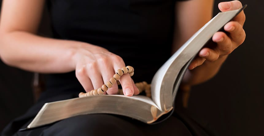 La Biblia: más que un libro sagrado