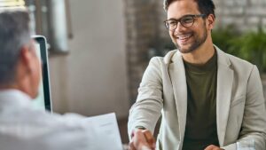 Talleres Empleabilidad Preparación entrevista Habilidades remotas Seguimiento post‑entrevista cultura de empresa