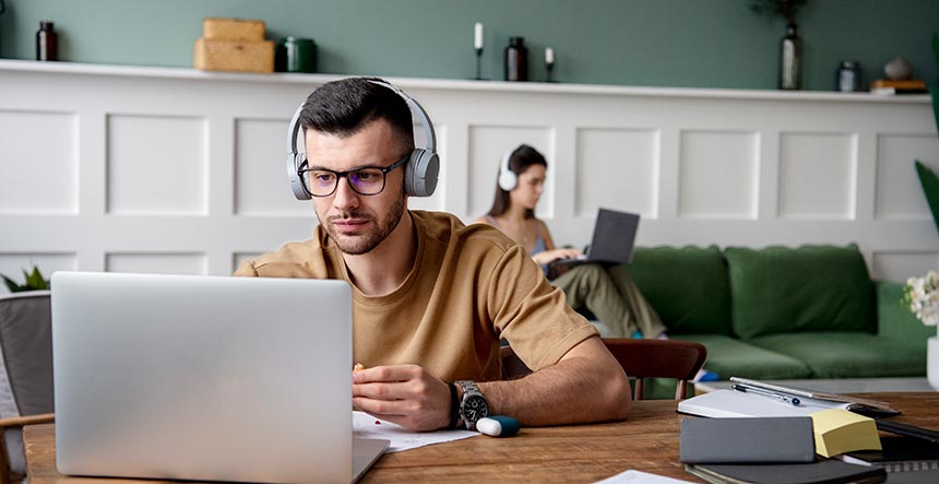 Estudiar virtual en Medellín Coworking en el Sur Trabajo Remoto