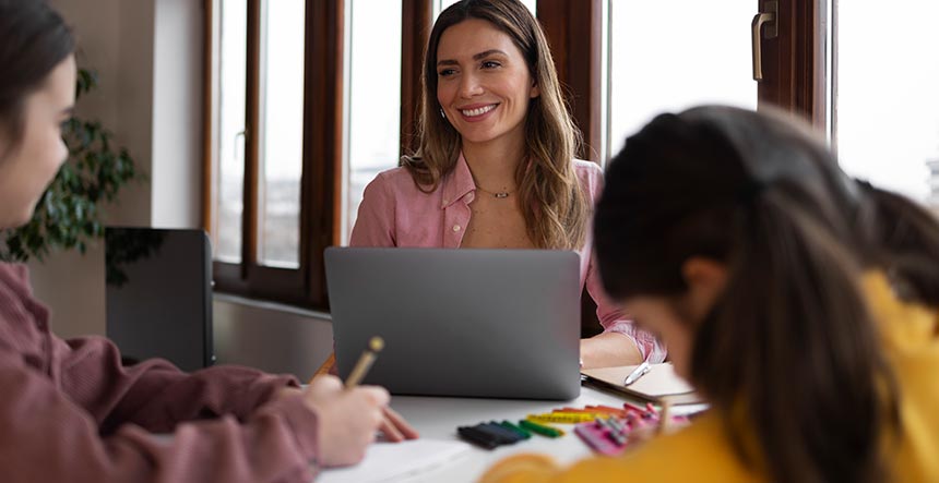 Cursos de educación gratis con diploma